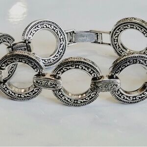 Brighton Silver Bracelet Central Park circle link round etched 7.5